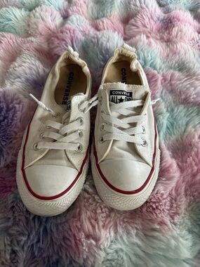 Converse Kids White Canvas Low-Top Sneakers with Red Stripe